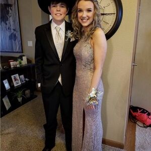 Elegant Lace Dress in Cream